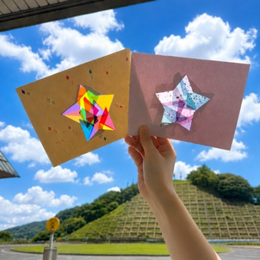 色紙でつくるステンドグラスの作品例