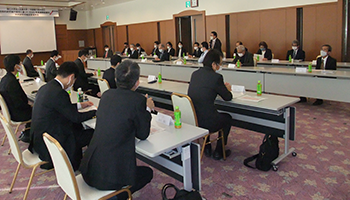 報告会の発表